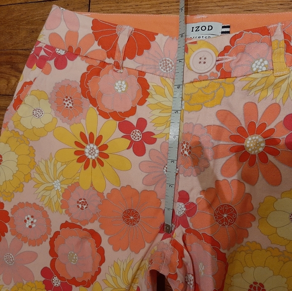 Izod floral capris - Picture 9 of 9